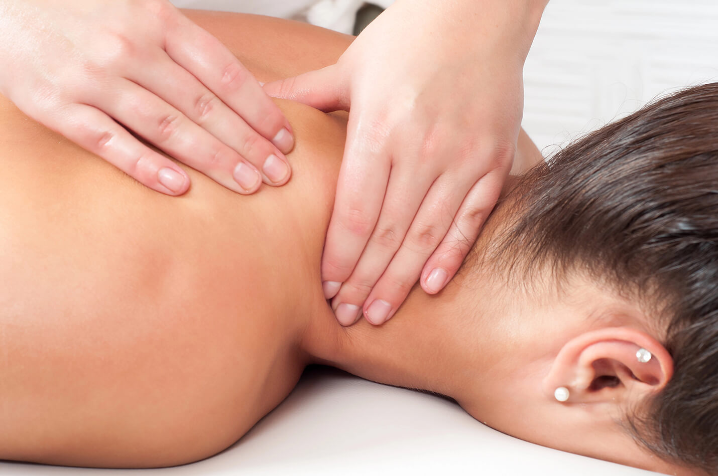 Therapeutic Massage Neck and Back pain